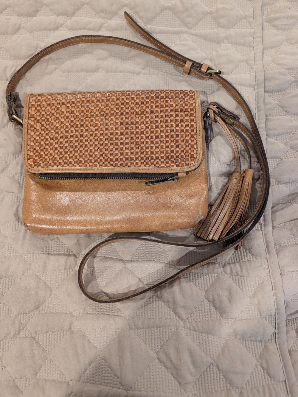 Fossil Woven Flap Crossbody Bag in Light Brown with Tassel